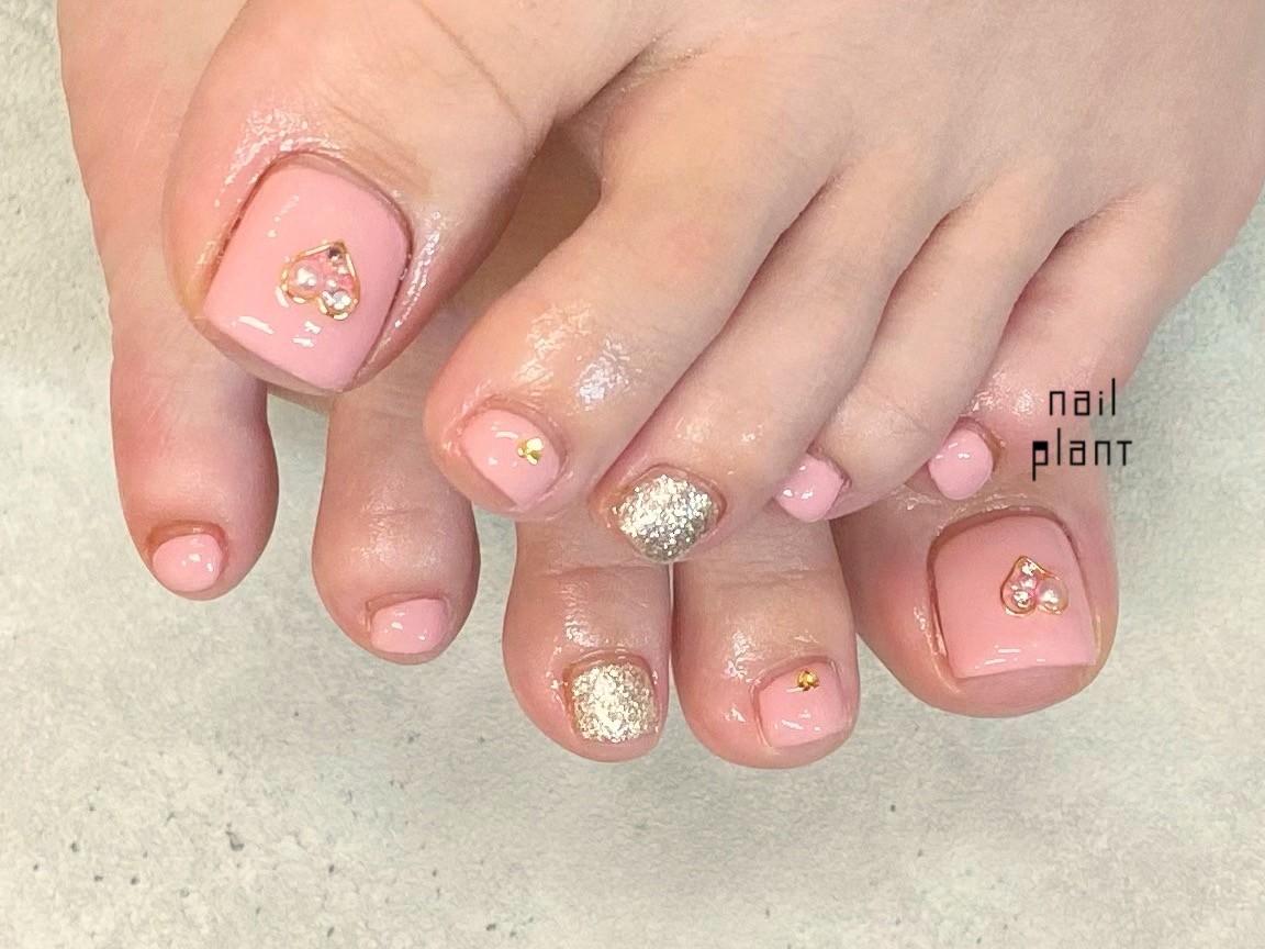nailplantのネールアートの例